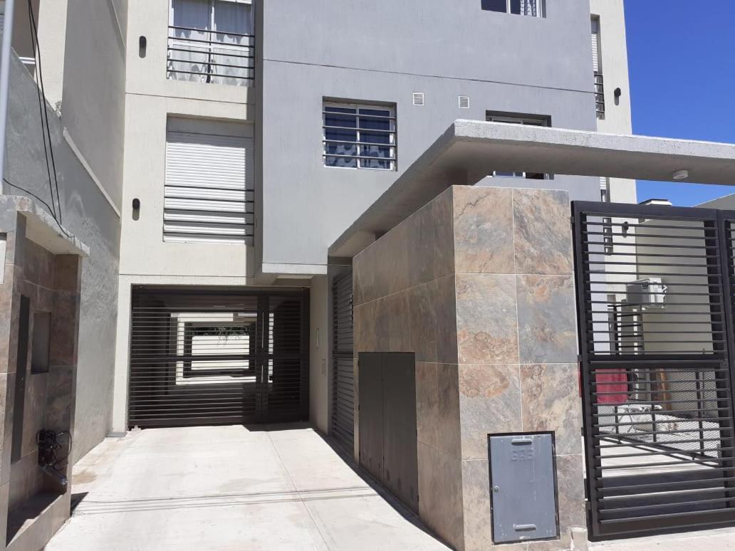 Apartament Departamento Witcomb Con Estacionamiento Bahía Blanca Zewnętrze zdjęcie